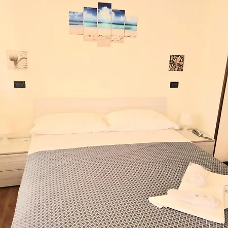 Perla Del Mare Hotel 3*
