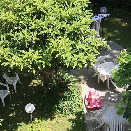Hotel Perla Del Mare 3*