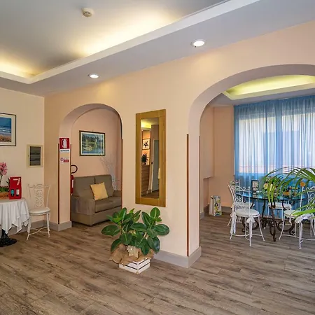 Perla Del Mare 3* Lido di Camaiore